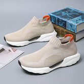 Ultra Litghtweight Knitted Upper Lightweight Running Shoes Sock Like Design Shock Absorption Comfortable Eco Friendly Sneakers