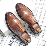Pointed Toe Black Brown Dress Shoes Lace up Formal New Design Durable Fashion Men Brogue Wedding Shoes for Men