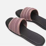 Wholesale Comfortable Women's Sandalet: Trendy, Casual Slip-On Fashion Sandals