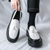Classic Design Hot Selling Durable Fashion Dress Shoes PU Pattern Thick Sole Tassel Loafer Shoes for Men