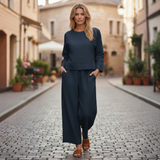 Casual Modern Women's Top and Pants Set