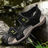Classic Design Summer Beach Breathable Cowhide Leather Flat Sandals Outdoor Fun Activity Durable Men Casual Shoes