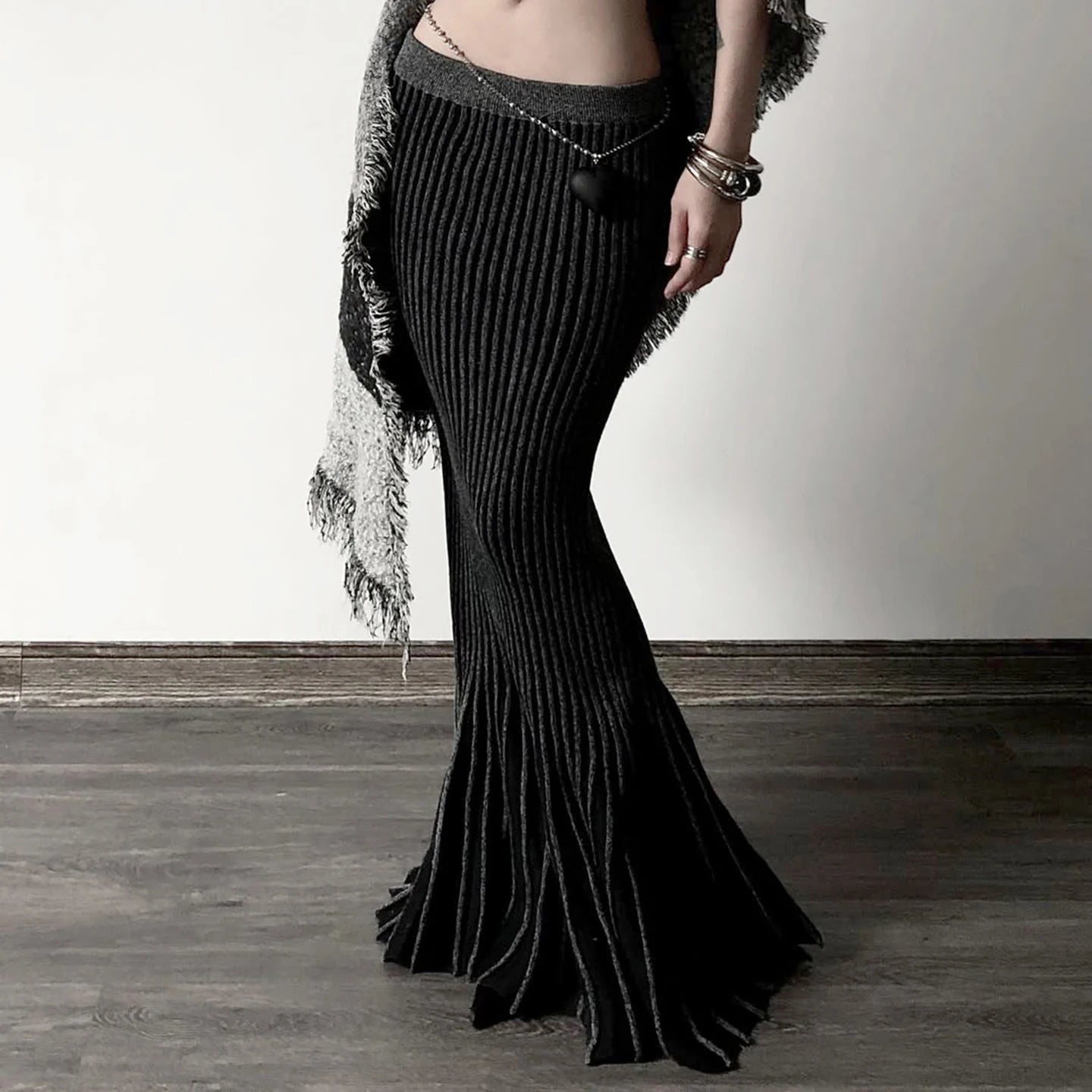 Halloween Dark Fashion Eco - Friendly 100% Polyester Women's Floor - Length Solid Color Pleated Dropped Waist Crocheted Sexy Skirt - Zeprah