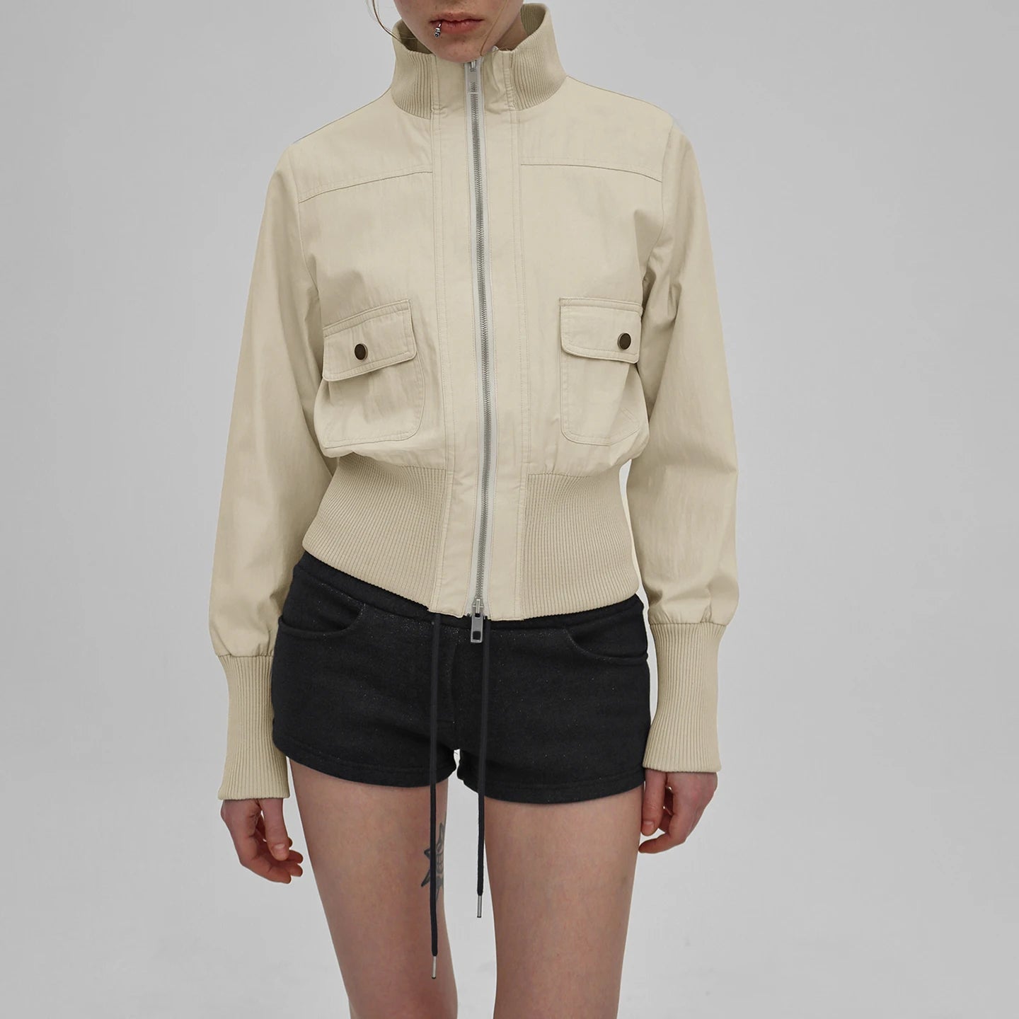 Trendy Autumn Khaki Short Shirt Jacket for Women Lapel Collar Zip - Up Casual Top Pockets Chic Full Sleeve Shacket Commuter Wear - Zeprah