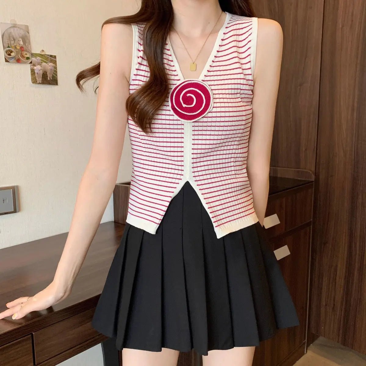 V - neck Tank Top for Women Floral Stripe Basic tank Top Fashionable Strapless Top - Zeprah