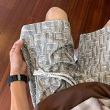 New Arrival Mens All Over Jacquard Pattern Shorts Thick Braided Draw Cord Elastic Waist Loose Casual Gym Five Point Shorts