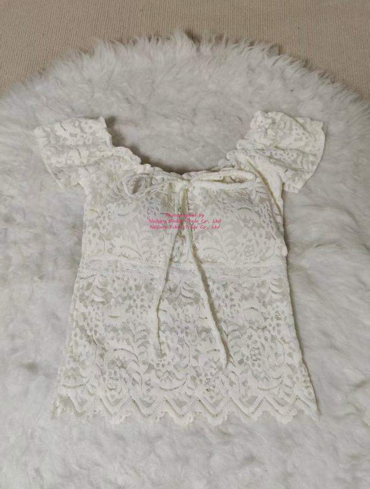 2026 French Retro Lace Crochet Bow Square Neck Short-sleeved Women's T-shirt Summer Slimming Trendy Top