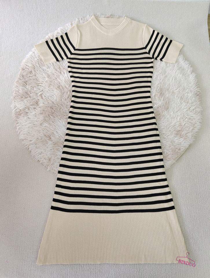 Simple Long Hip Skirt Solid Midi Dress Classic Sweater Dresses