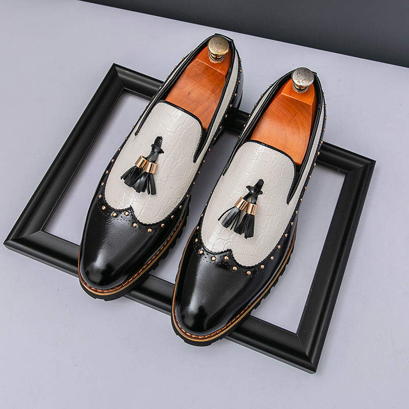Latest Design Pointed Toe Good Looking Formal Dress Shoes Durable Tassel Loafers for Men