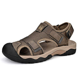 Summer Casual Breathable Mesh Durable Men Sandals Classic Toe Cover Handsome Lightweight Flat Beach Shoes