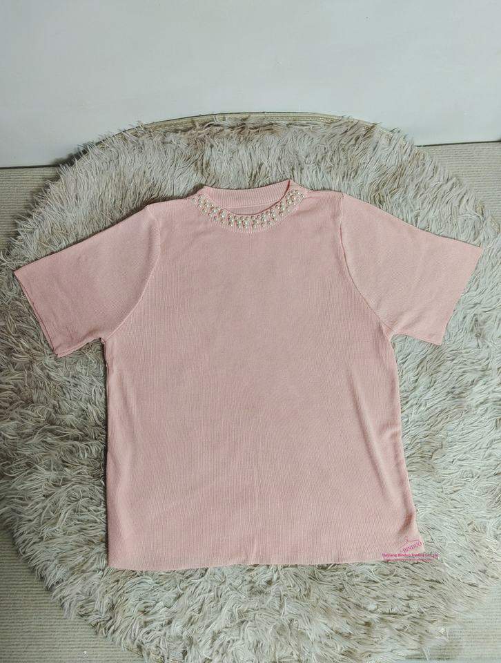 Loose-fit Short Sleeve T-shirt Ice Silk Tops for Women Classic Graphic Tee