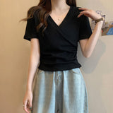 Slim-fit Graphic Tee Crossed V-neck Tops for Women Simple T-shirt for Women