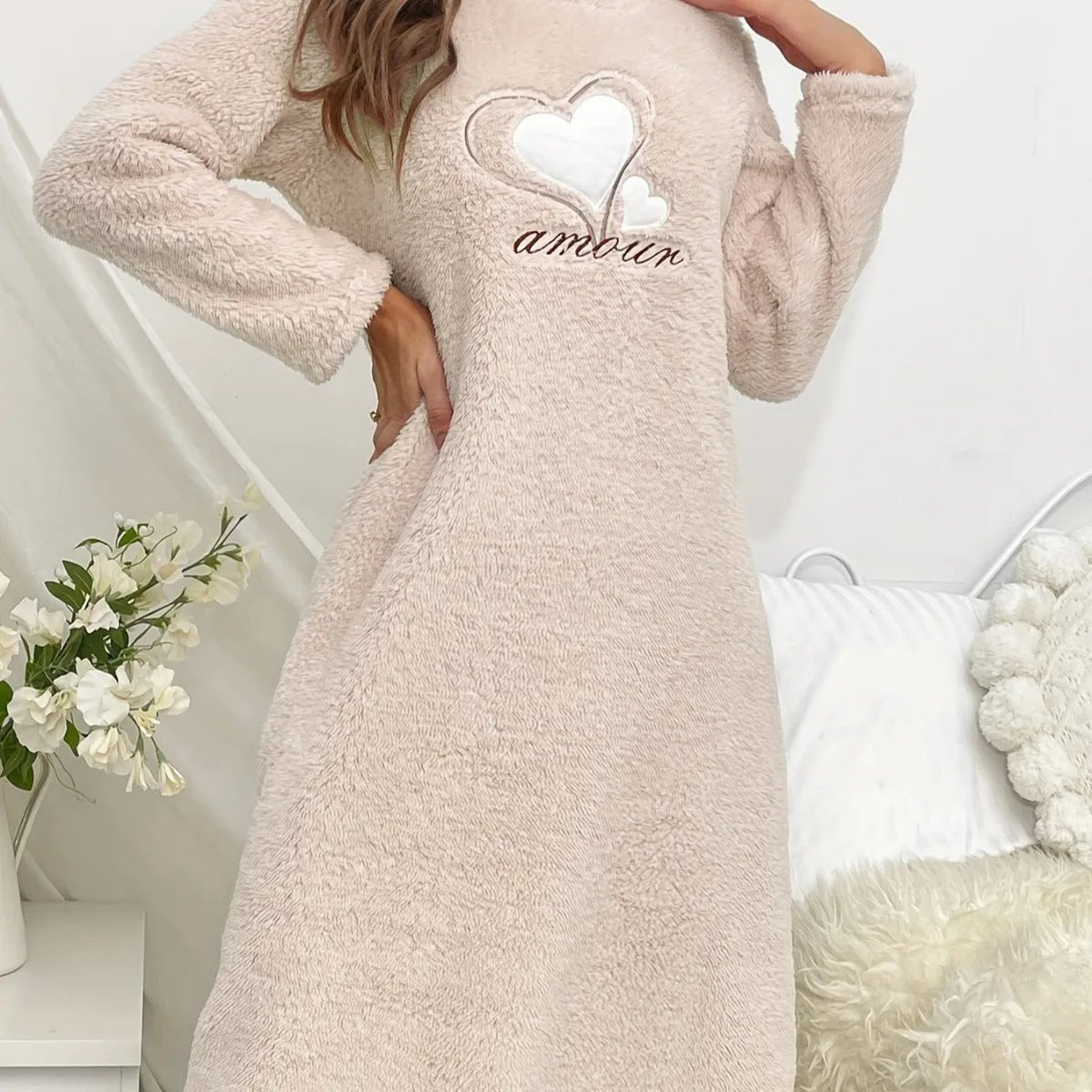 Autumn/Winter Casual Pink Heart Flannel Long Sleeve Nightgown Pullover Mid - Length Loungewear - Zeprah