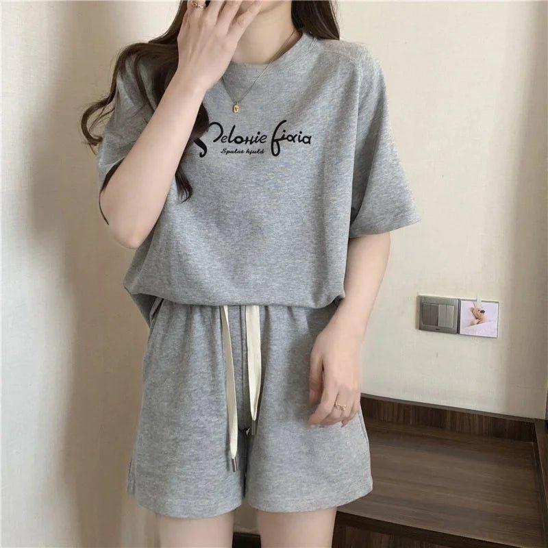 Casual Sports Suit Plus Size Versatile 2 - piece Set Comfortable Women's Top and Shorts Set - Zeprah
