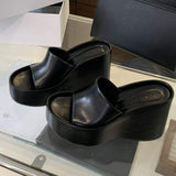 Ladies Height Boosting Platform Sandals with Thick Palm Outsole