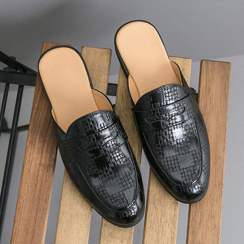 Round Toe Classic Design Fashion Loafers Summer Breathable Men Casual Half Shoes