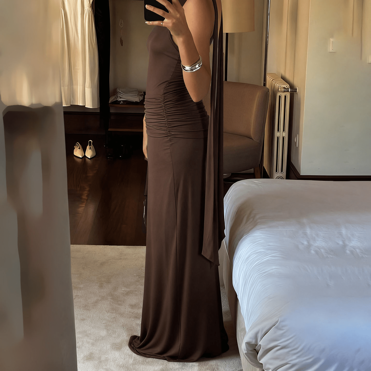 Chic Halter Neck Ruched Waist Maxi Dress - Zeprah