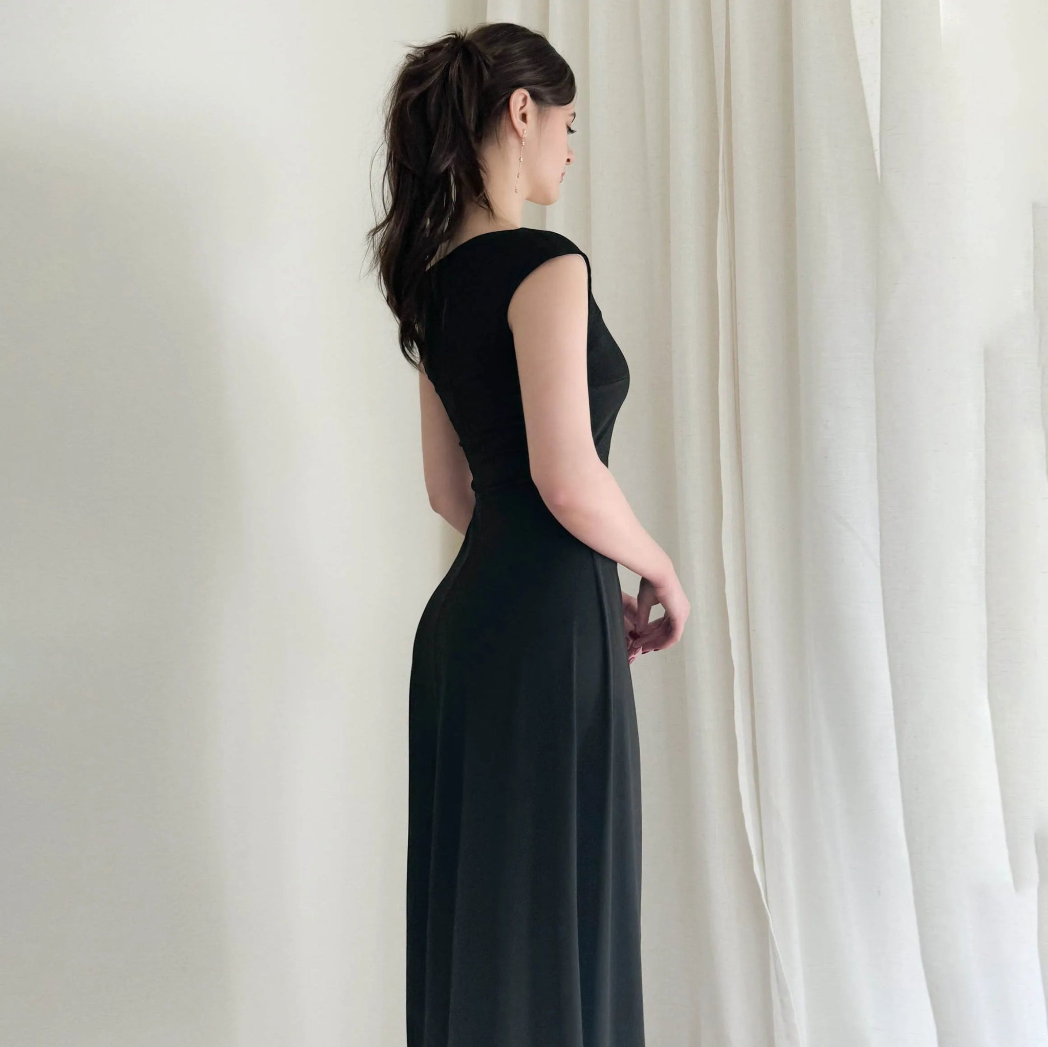 Custom Women Dress Black Off Shoulder Evening Slim Fit Midi Gown Design Accepted Sample Development Small Batch Production - Zeprah