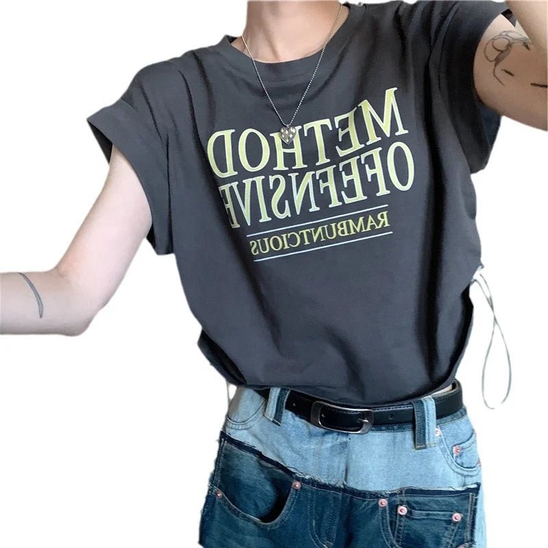 Design Sense Short - sleeved T-shirt Women's Summer Graphic tee Irregular Niche New Chic Loose Short Top - Zeprah