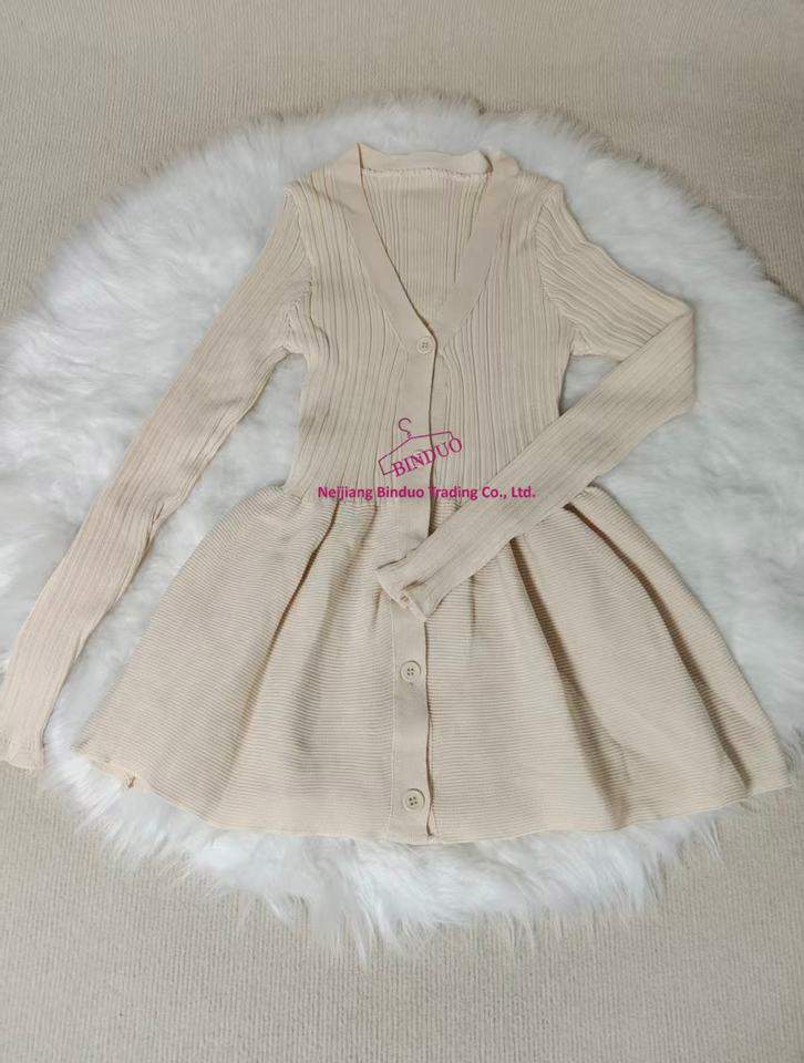 Women Long Sleeve Ribbed Knit Short Dresses V Neck Casual Swing a Line Sweater Dress
