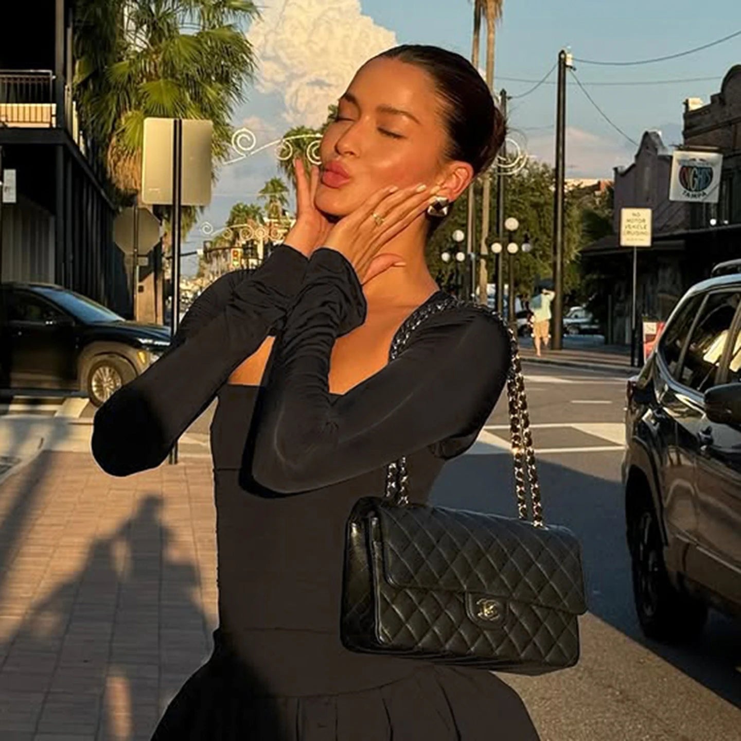 Elegant Stretchy Blossom Dress Square Neck Solid Color Slim Fit Long Sleeve for Party - Zeprah