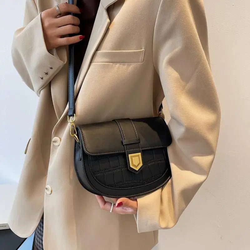 Fashion Acrylic Chain Messenger Shoulder Bag Womens Bags Design Stone Saddle Handbags - Zeprah