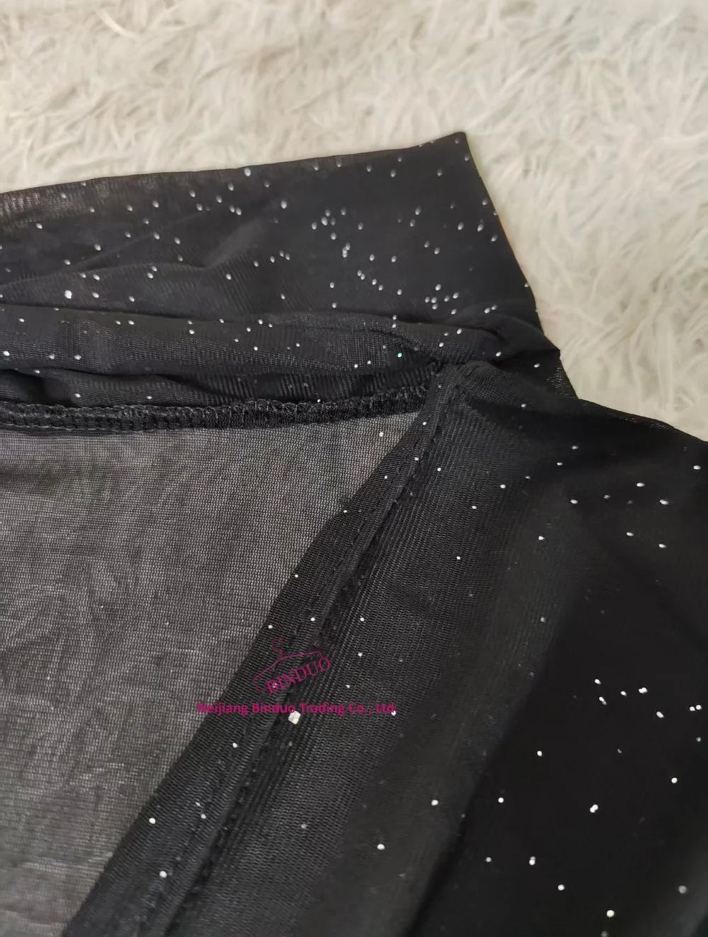 Fashion V - neck Swing Collar Top 2025 Spring and Summer New French Elegant Slim T-shirt Women - Zeprah