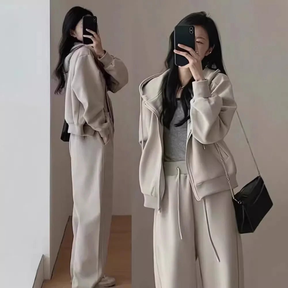 Fashionable Autumn/Winter Hoodie Sportswear Set for Women: Hooded Top & WideLeg Pants Women's Sports Casual Two - Piece Set - Zeprah