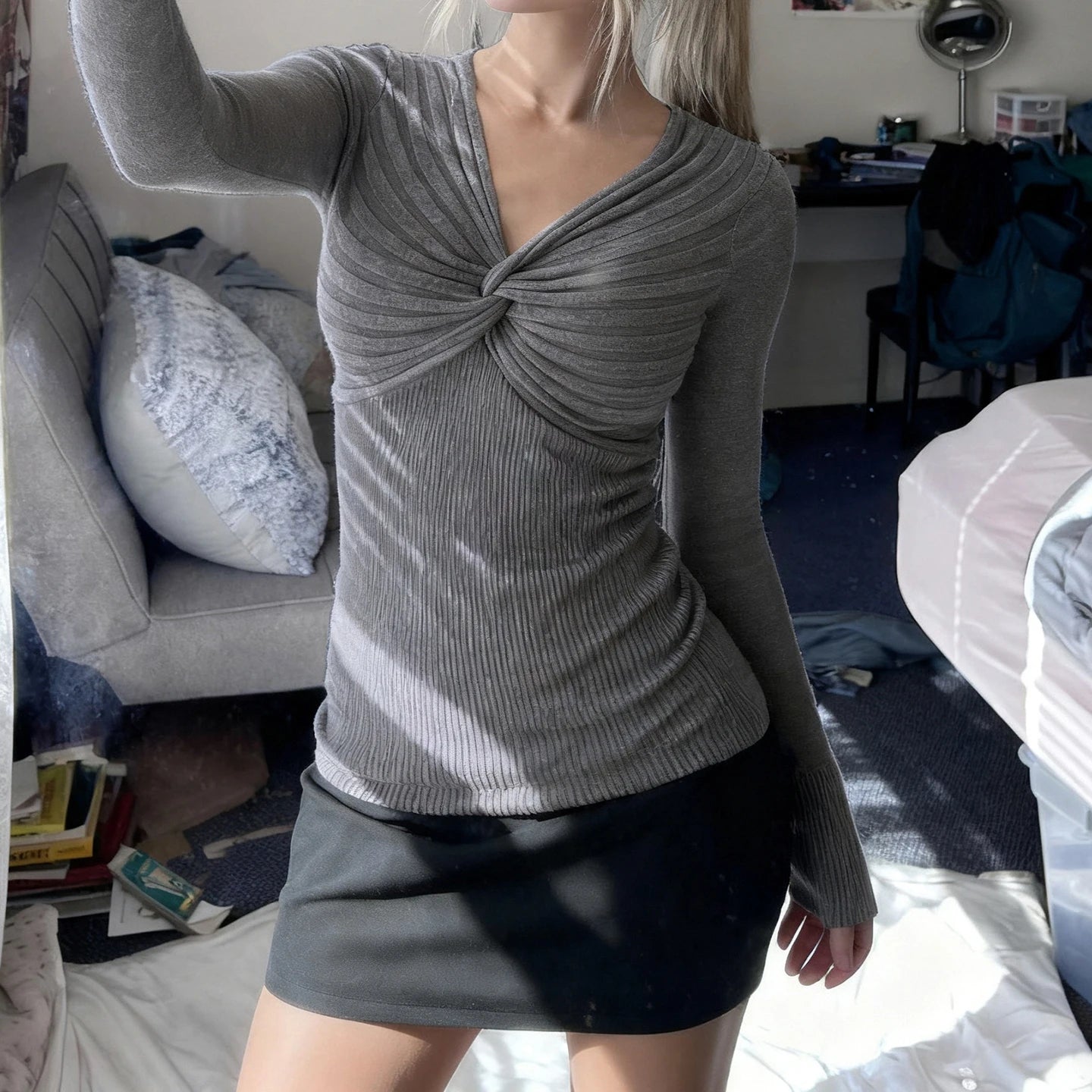 French Elegant Women's Knit Top Twist Detail Long Sleeve Blouse High - End Draped Pullover - Zeprah