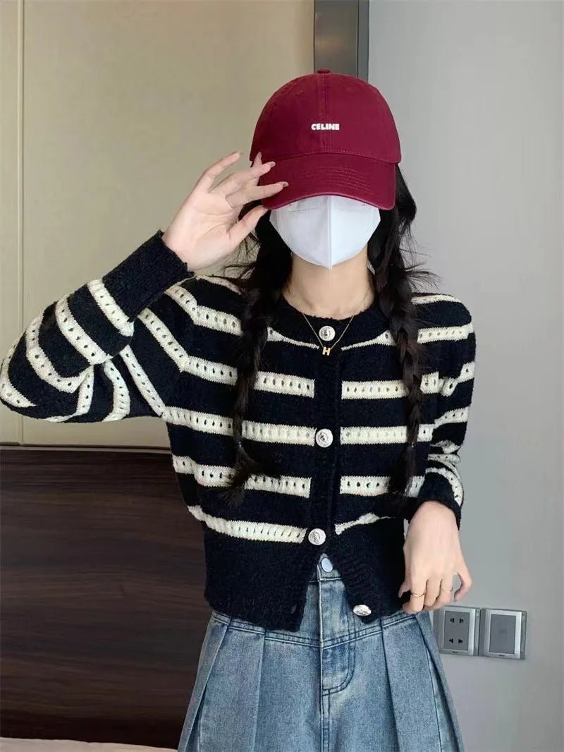 French Sweet Retro Striped Sweater Cardigan Loose Korean Style New Early Autumn Top Women's Short Sweater Coat - Zeprah