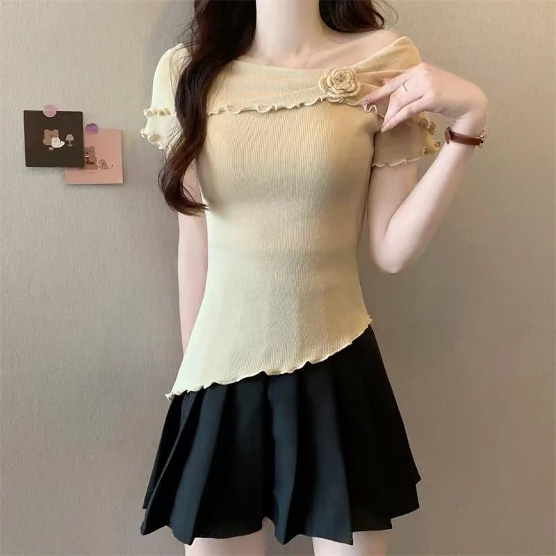 Mild Women's T-shirts Innocent - Seductive Style Elegant T-shirt Plain Women's Clothing - Zeprah