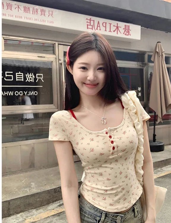 Pure Spice Girl Faux Two - piece Contrast Color Floral Short - sleeved T-shirt Summer Slim - fit Comfortable Top with Chest Pad - Zeprah