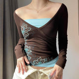 Retro Print Contrast Color V - Neck Long Sleeve Knitted Digital Printing T-Shirt | Slim Fit Comfortable Casual Top - Zeprah