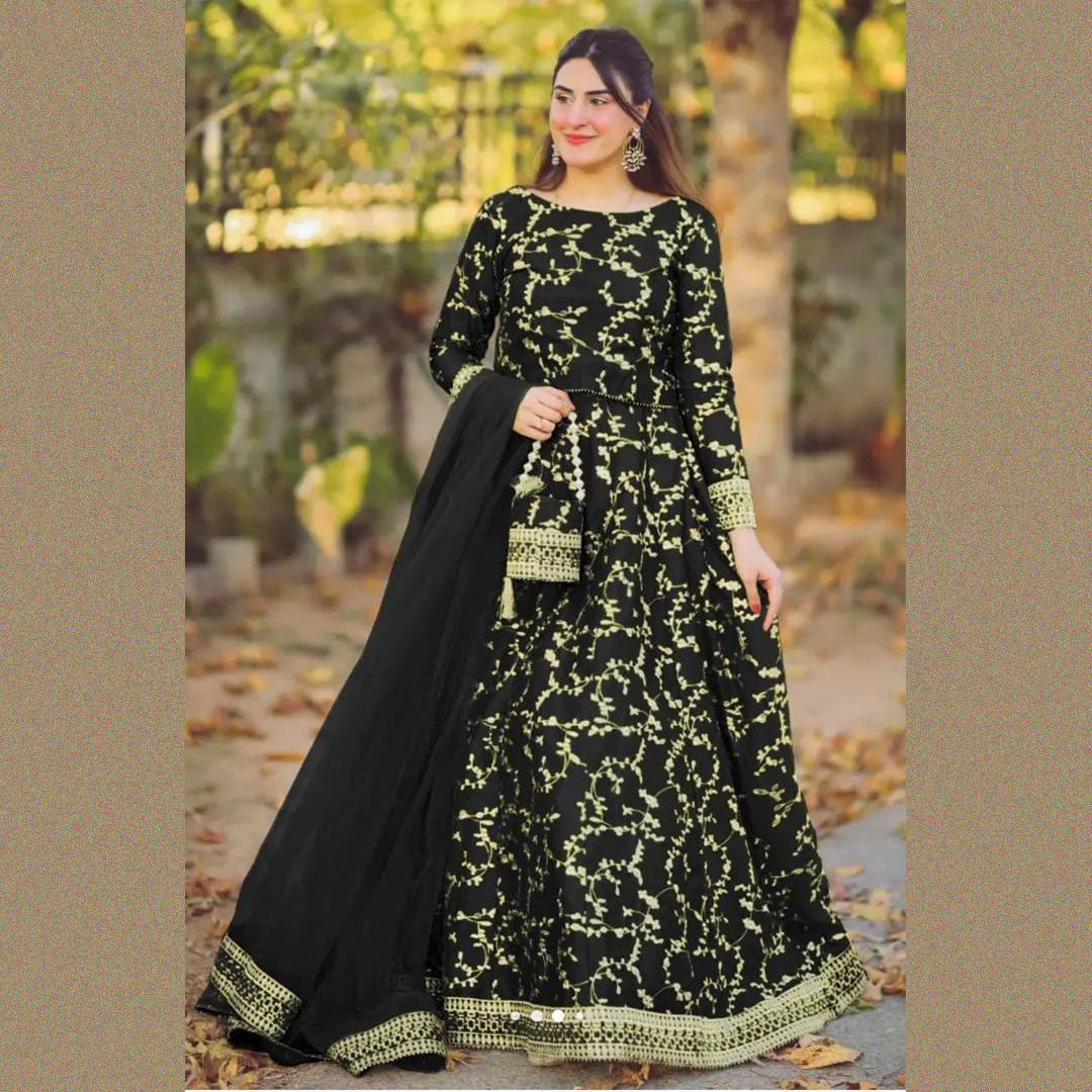 New 4pc Maxi With Potli