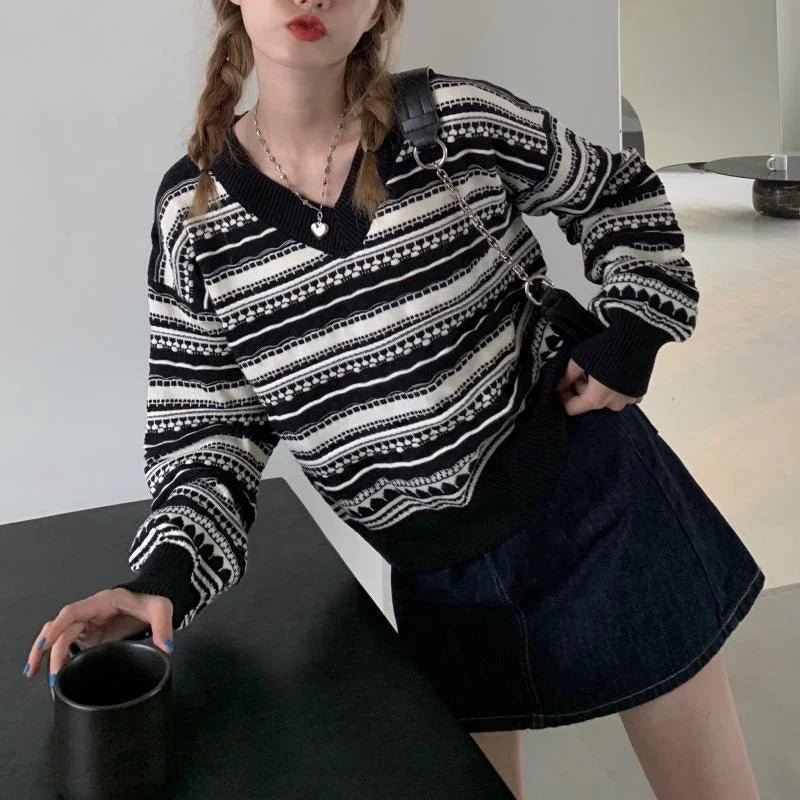 V - neck Loose Outerwear Coat Slouchy Pullover Vintage Ladies' Knitted Sweaters Top - Zeprah