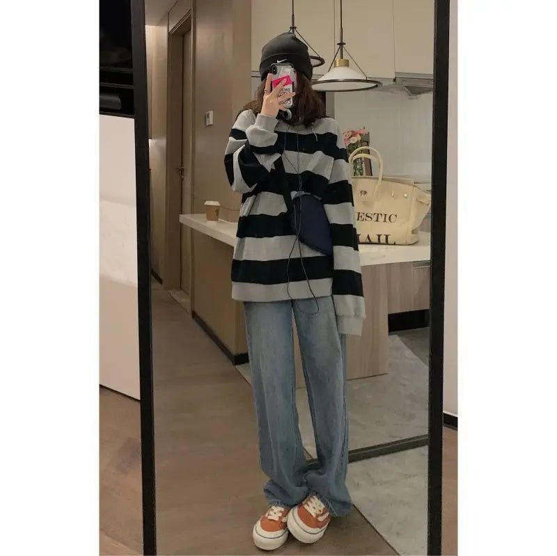 Women's 2025 Autumn New Vintage Striped Sweatshirt Lightweight Loose Long - Sleeve Crewneck Pullover Top - Zeprah