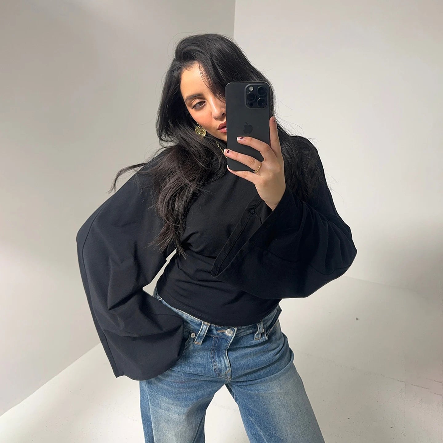 Women's Cropped Long Sleeve Knitted Eco - Friendly Casual T-Shirt Oversized Drop Shoulder Plain Round Neck - Zeprah
