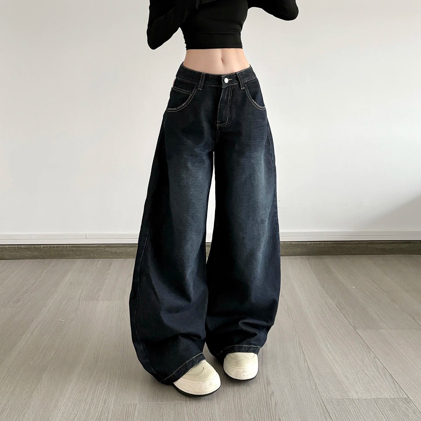 Women's Low Rise Wide Leg Boyfriend Jeans with Unique Blade Cut Hem Eco - Friendly Loose Fit Back Print Casual Streetwear - Zeprah