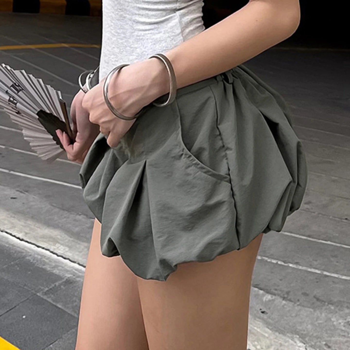 Women's Solid Color Ruched Summer Skirt Textured Pleated Bubble Hem Retro Casual Mini Skirt - Zeprah