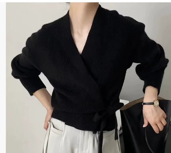Women's Winter French Retro Anti - Pilling Slimming Design Knitted Cardigan - Zeprah